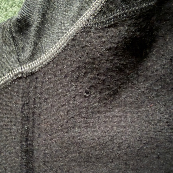 Icebreaker Wool Baselayer Half Zip - L - Picture 4 of 5